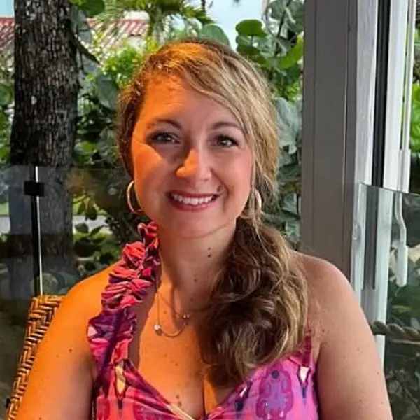 Nicole Barker